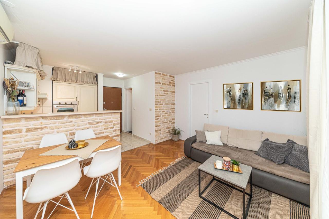 Malea Suite Split Extérieur photo